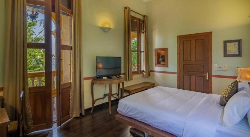 Hotel Le Relais De Chhlong Kratie Exterior foto